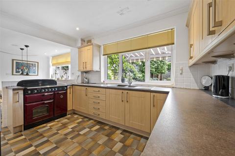Hunters Heights Station Road, Claverdon, Warwick, CV35 8PH