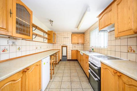 undefined, White House, Main Road, Cropthorne, Pershore, Worcestershire
