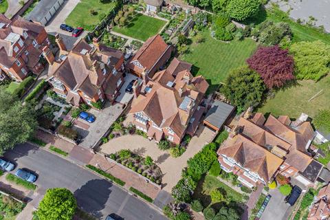 6 bedroom detached house for sale, Denton Road, Eastbourne, East Sussex