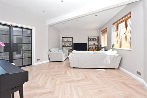 1a Manor Way, Bexleyheath, DA7 6JP