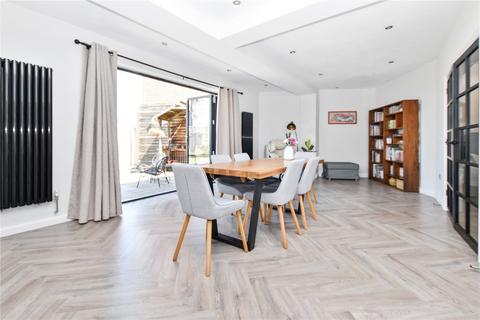 1a Manor Way, Bexleyheath, DA7 6JP