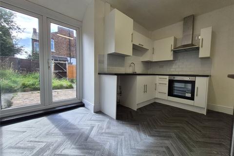 2 bedroom end of terrace house for sale, Holly Street, Droylsden, Manchester, M43