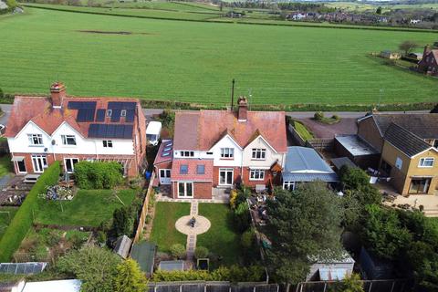 4 bedroom semi-detached house for sale, 11 Orchard Grove, Kidderminster DY11
