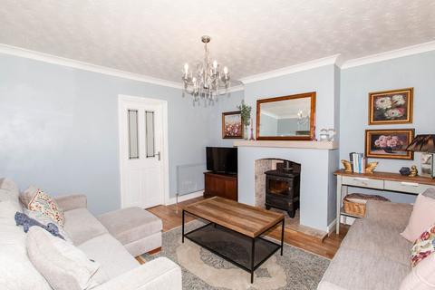 undefined, Manor Avenue, Brimington, S43