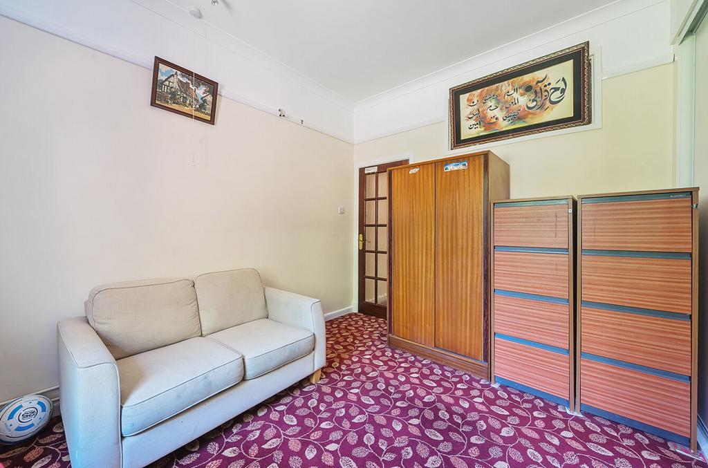 1320144-8-686eb1d...