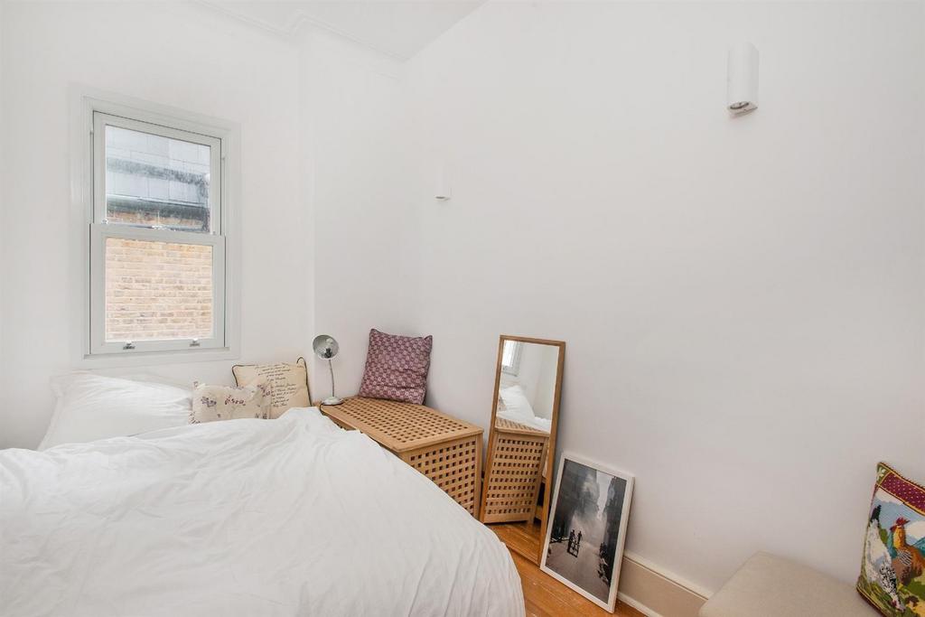 Je Eu TRZt Eqkl Z24q5z JQb OMZlws.jpg