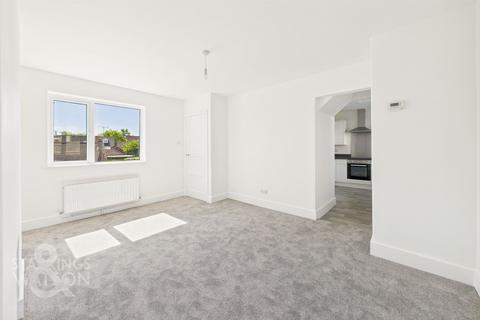 3 bedroom semi-detached house for sale, Becclesgate, Dereham