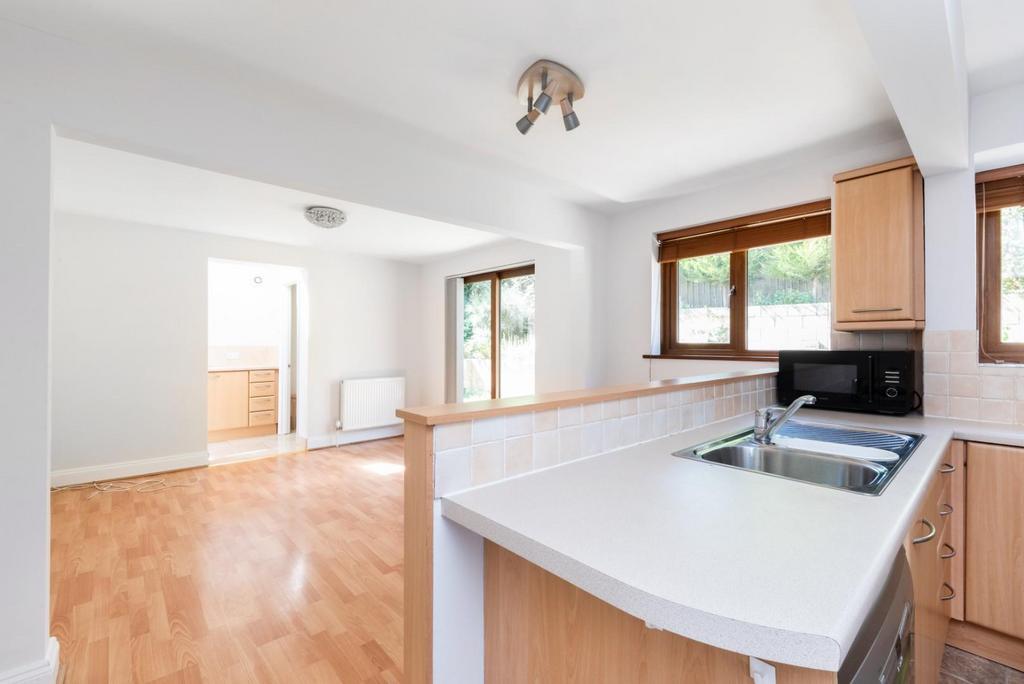 4 The Orchard, Westfield Park South, Newbridge, Ba