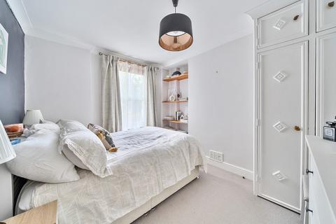 61b Lansdowne Lane, London, SE7 8TN