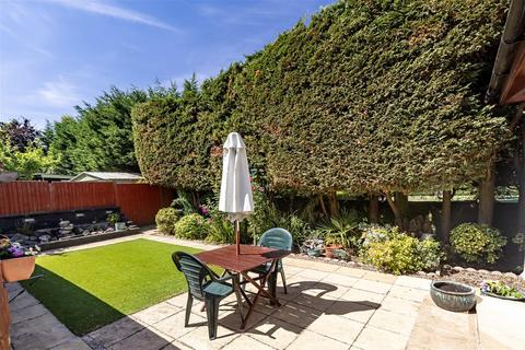 2 bedroom detached bungalow for sale, Queens Road, North Weald, Epping