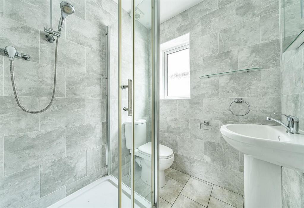 En suite shower room