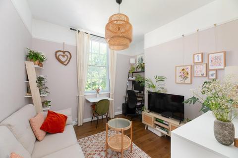 1 bedroom flat for sale, Kensington Place, Bath BA1