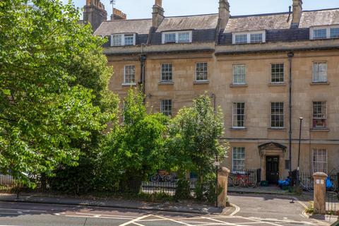 1 bedroom flat for sale, Kensington Place, Bath BA1