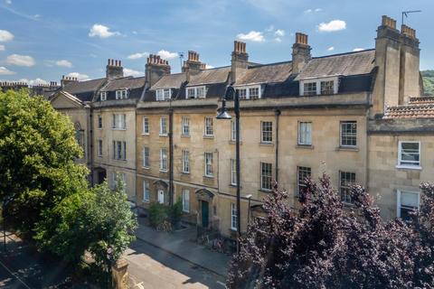 Kensington Place, Bath BA1