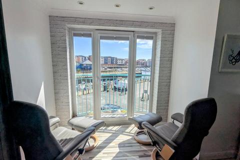 2 bedroom duplex to rent, Pocketts Wharf, Marina, Swansea, SA1 3XL