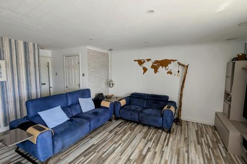 2 bedroom duplex to rent, Pocketts Wharf, Marina, Swansea, SA1 3XL