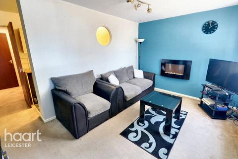 undefined, Lyle Close, Leicester