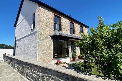4 bedroom detached house for sale, Salem Road, St Clears, Carmarthen