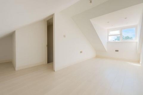 2 bedroom flat to rent, Fore Street, Edmonton, N9