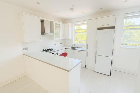 2 bedroom flat to rent, Fore Street, Edmonton, N9
