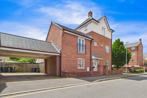 4 bedroom detached house for sale, Merchant Road, Ormskirk, L39 4AD