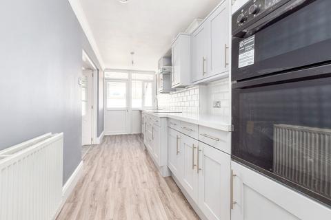 84 Carr Road, Fleetwood, FY7 6QQ