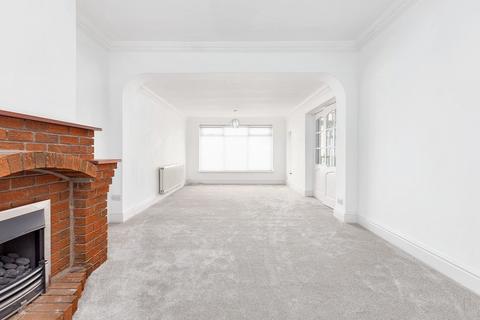 84 Carr Road, Fleetwood, FY7 6QQ