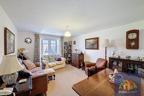 3 bedroom detached house for sale, Woodcroft Close, Southport PR9