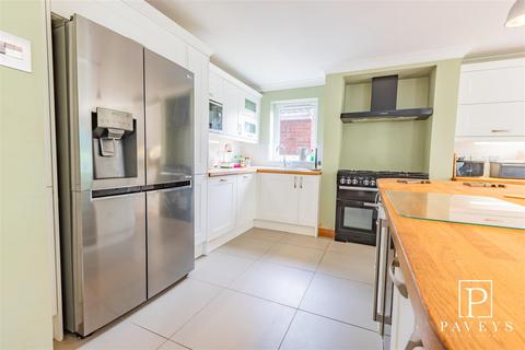 4 bedroom detached house for sale, Quay Lane, Kirby-Le-Soken, Frinton-On-Sea