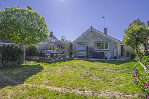3 bedroom detached bungalow for sale, Sutton Park, Swindon SN26