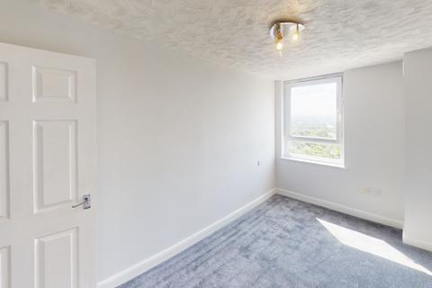 2 bedroom flat to rent, The New Alexandra Court, Woodborough Road, Nottingham, Nottinghamshire, NG3