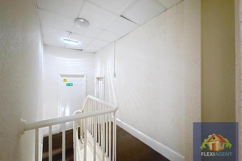 6 bedroom flat for sale, Southport, Merseyside PR9