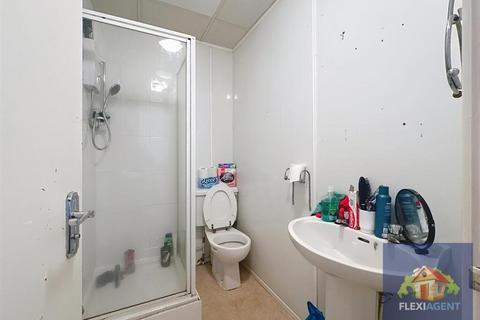 6 bedroom flat for sale, Southport, Merseyside PR9