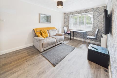 1 bedroom apartment for sale, Brighton Road, Crawley RH11