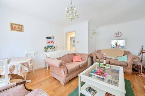 2 bedroom flat for sale, Southwark Park Road, Bermondsey, London, SE16