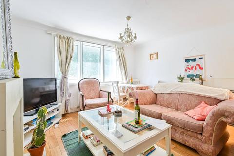 Southwark Park Road, Bermondsey, London, SE16