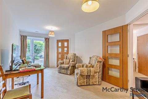 1 bedroom apartment for sale, Park House, Old Park Road, Hitchin