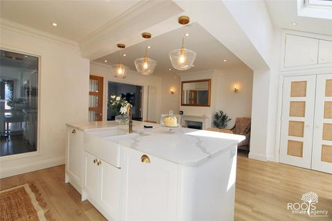 154 Bath Road, Thatcham, RG18 3HJ