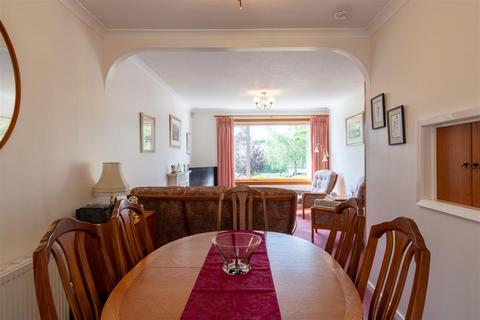 3 bedroom house for sale, Cedar Drive, Perth