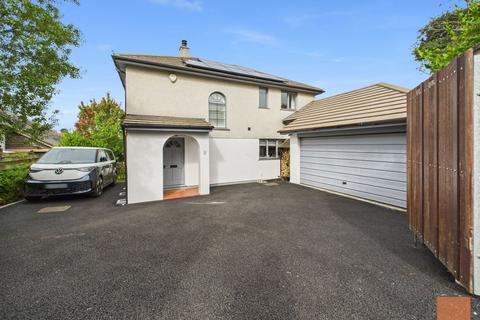 4 bedroom detached house for sale, Strangways Villas, Truro, TR1 2PA