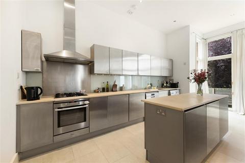 2 bedroom flat for sale, Putney Hill, SW15