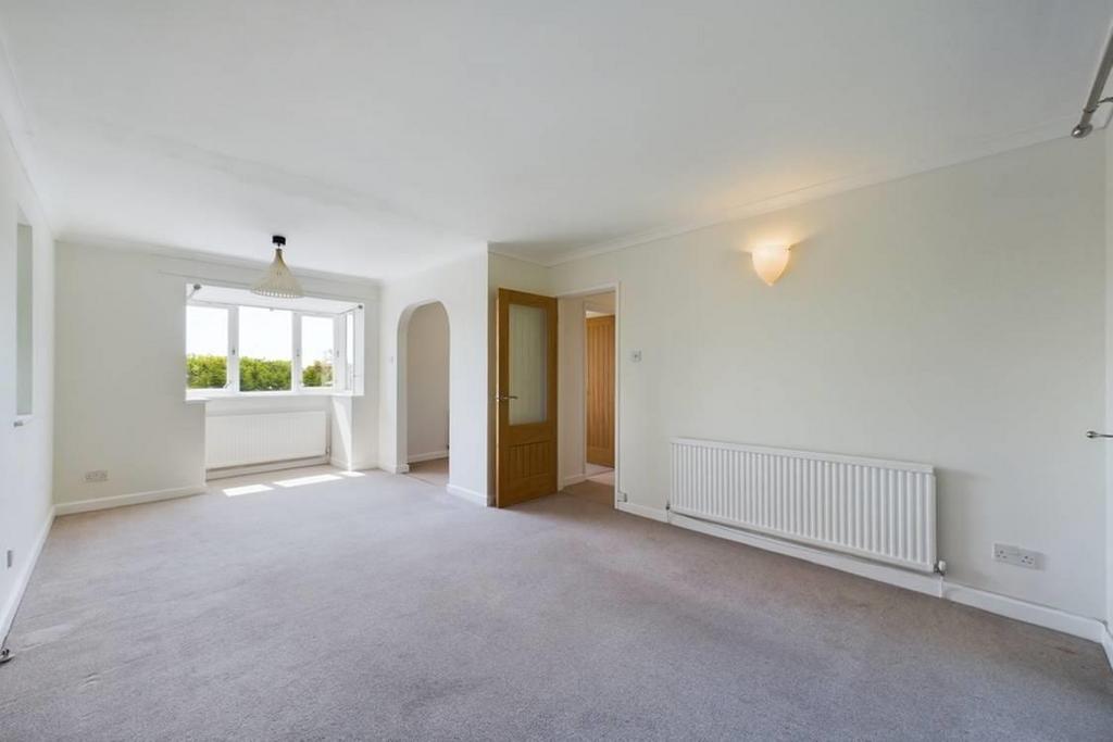 CAM01635 G0-PR0046-STILL019-thumbnail-h750-70.jpg