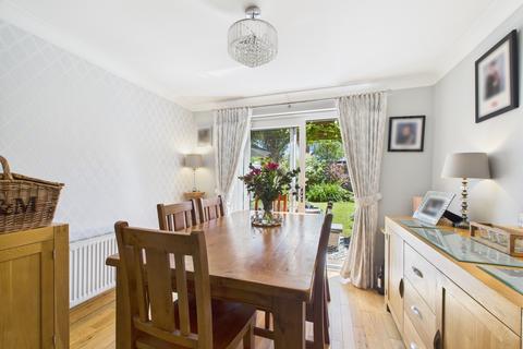 14 Balmoral Close, Chippenham, SN14 0UT