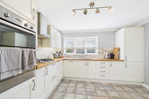 14 Balmoral Close, Chippenham, SN14 0UT