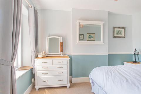 16 Coppershell, Gastard, Corsham, SN13 9PZ