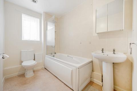 Flat 5, Nevill Court Holloway Close, Amesbury, Salisbury, SP4 7AZ