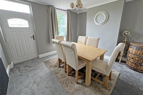 2 bedroom end of terrace house for sale, Lincoln Road, Wrockwardine Wood, Telford, Shropshire, TF2
