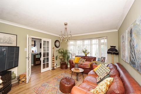 3 bedroom semi-detached house for sale, Wingate Close, St. Leonards-On-Sea