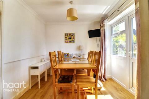 undefined, Bowleaze, Cwmbran