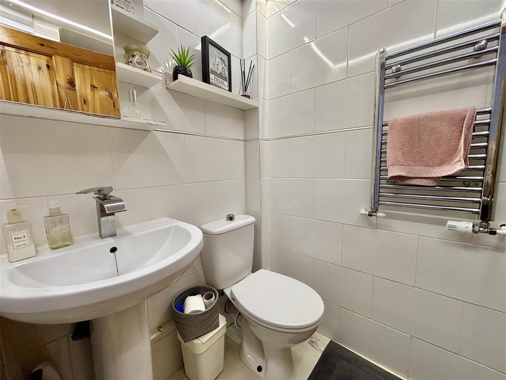 Shower Room/WC